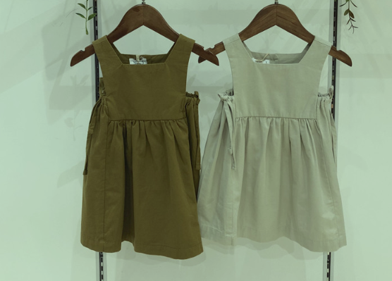 服装店卖童装