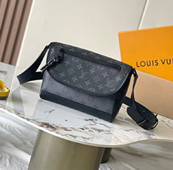 --Lv Pulse邮差包，LV包包全钢五金原厂皮
