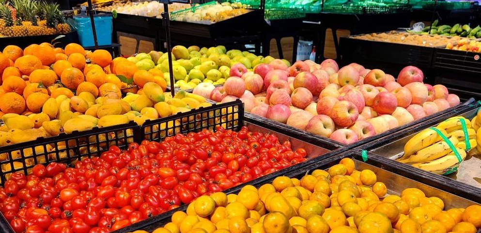 新手卖水果4个进货渠道,少走弯路多赚钱开水果店从哪里进货？